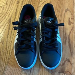 Puma sneakers brand new never worn